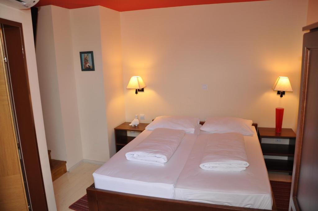 Hotel Carpymore Biograd Na Moru Camera foto